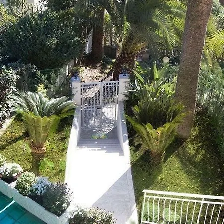Villa Valery In Sanremo